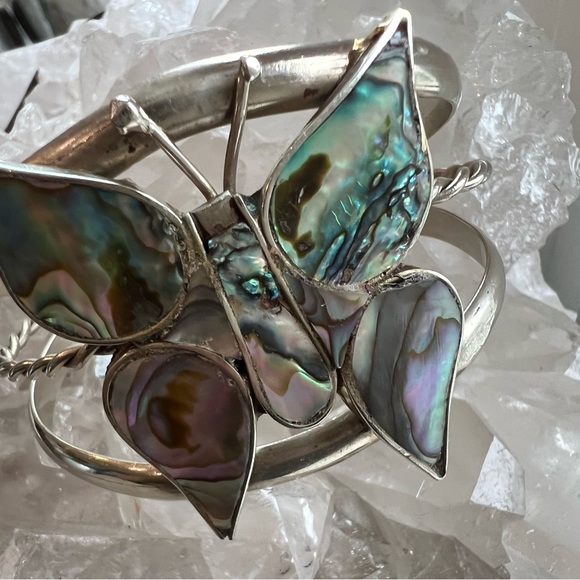 Mexican Silver and Abalone Cuff Butterfly - Picture 3 of 9